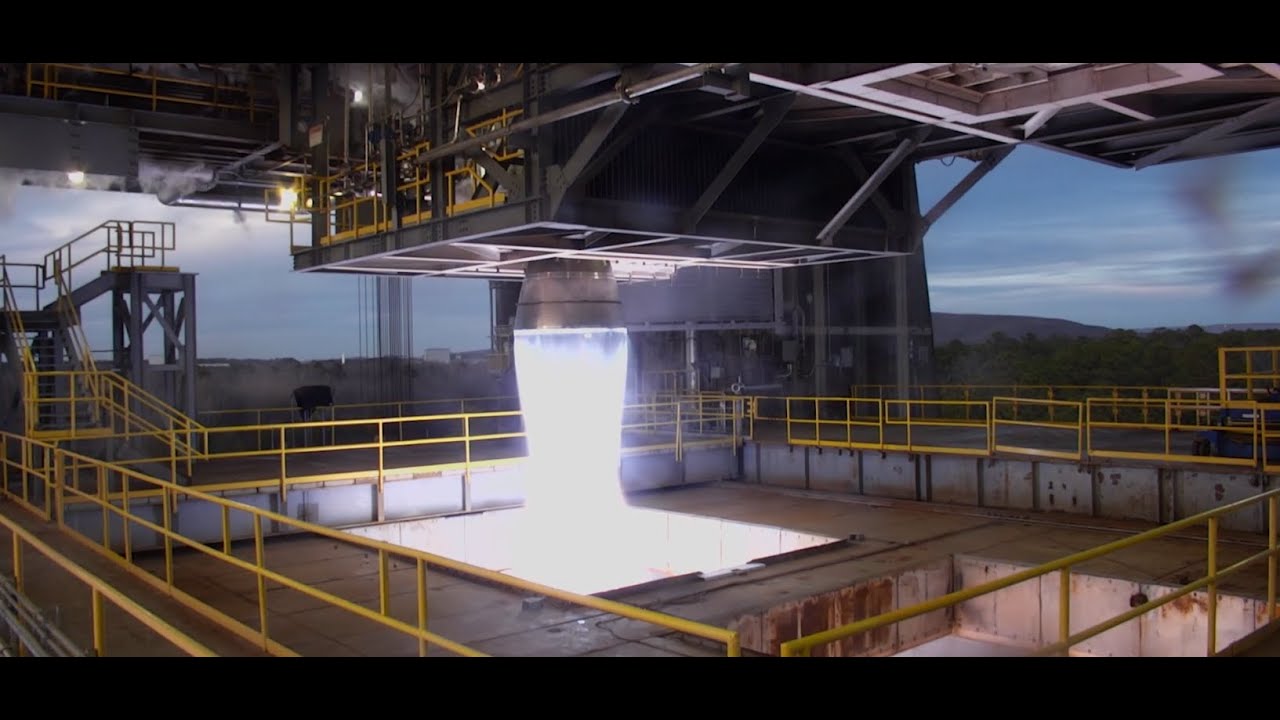 Hot fire test of the BE-4 engine at MSFC 4670